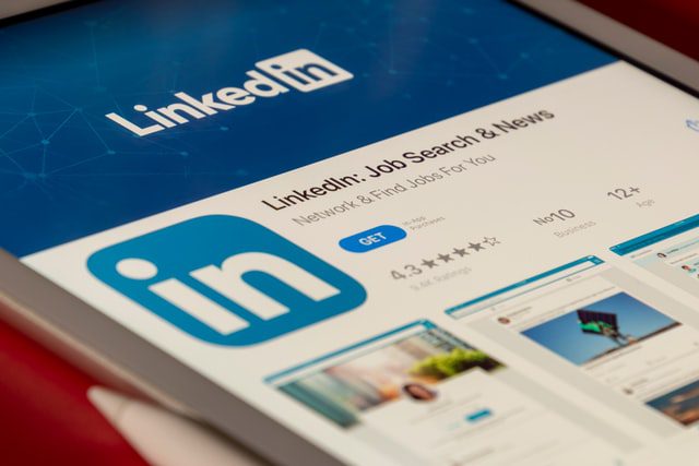 Social Recruiting Strategies